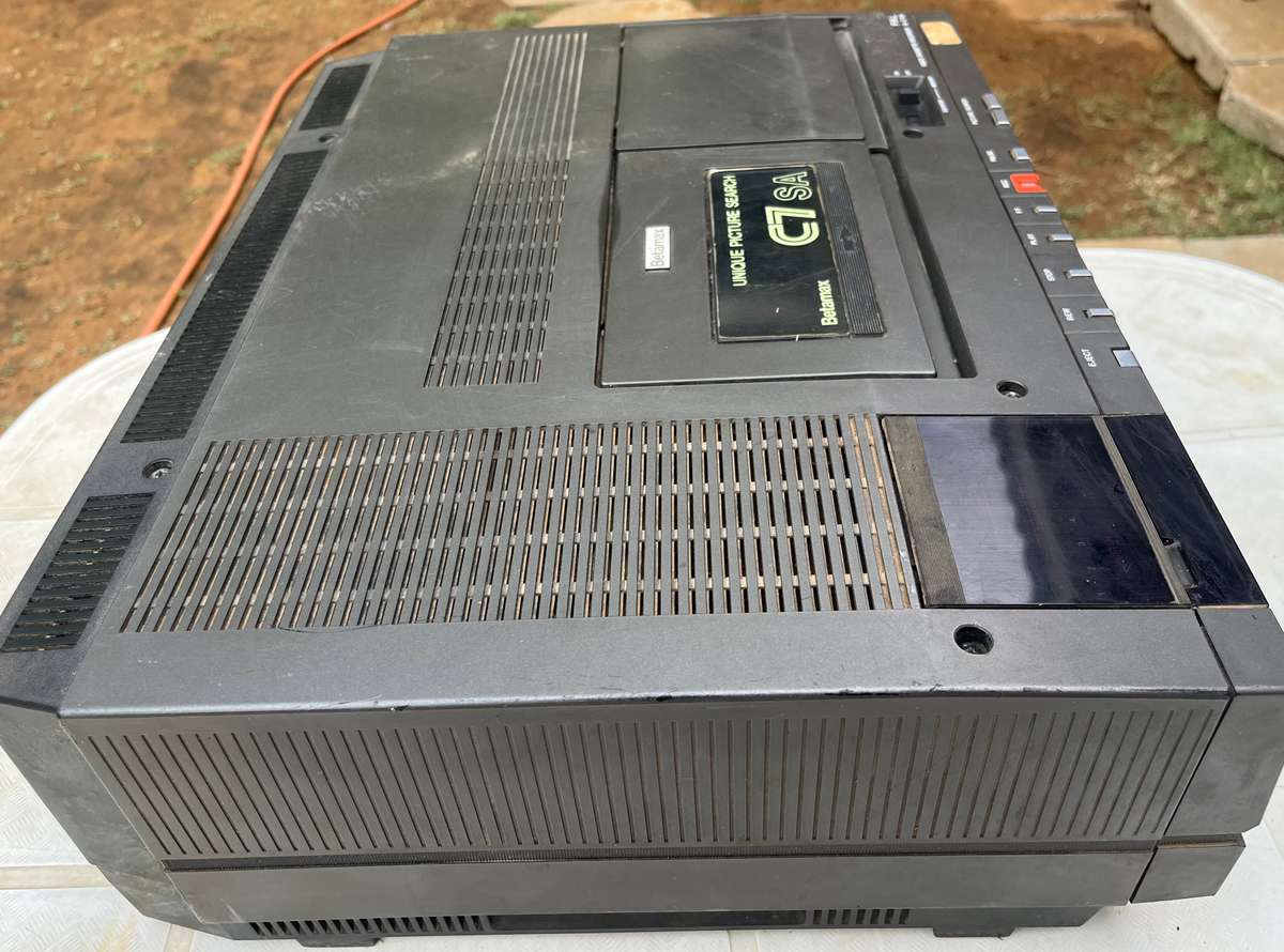 SONY BETAMAX Video Cassette Recorder