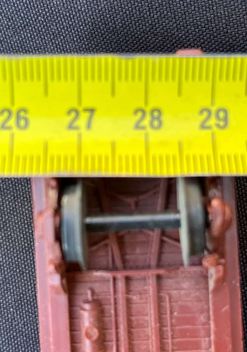 LIMA Model train trucks