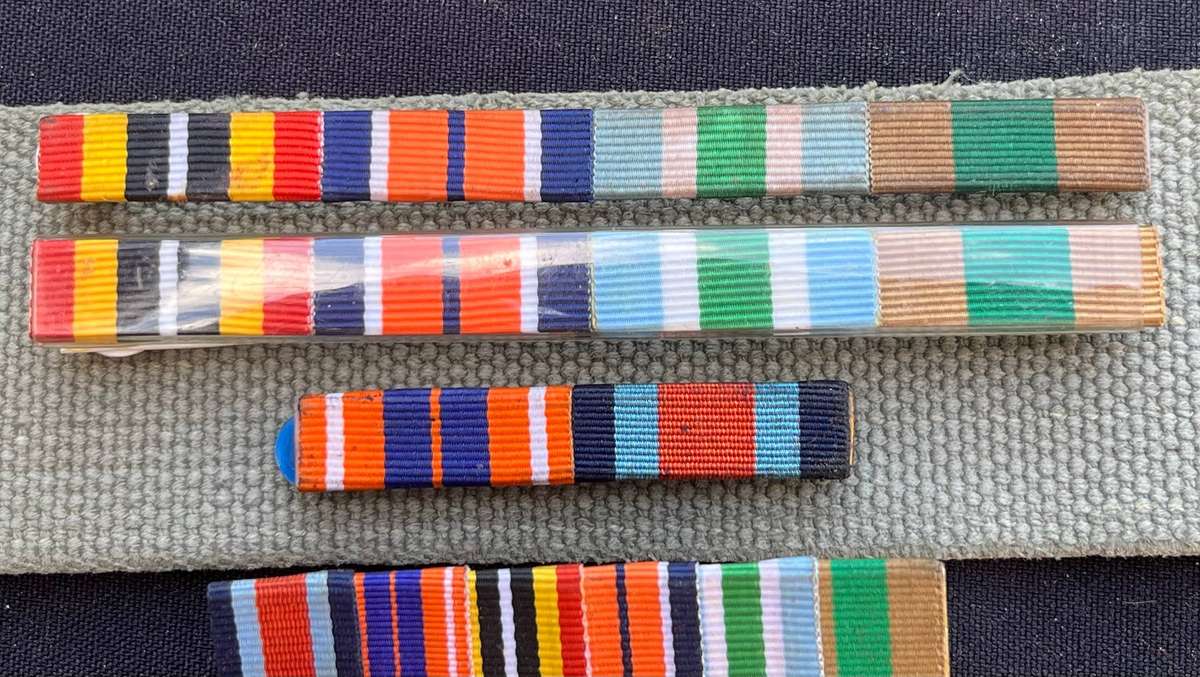 SADF Small Medals and belt
