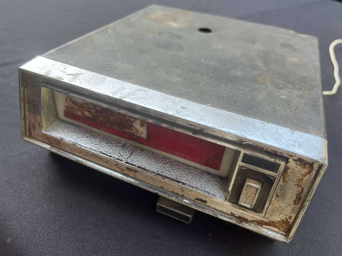 8 Track tape player, brand unknown, NOT WORKING, for spares or repair.