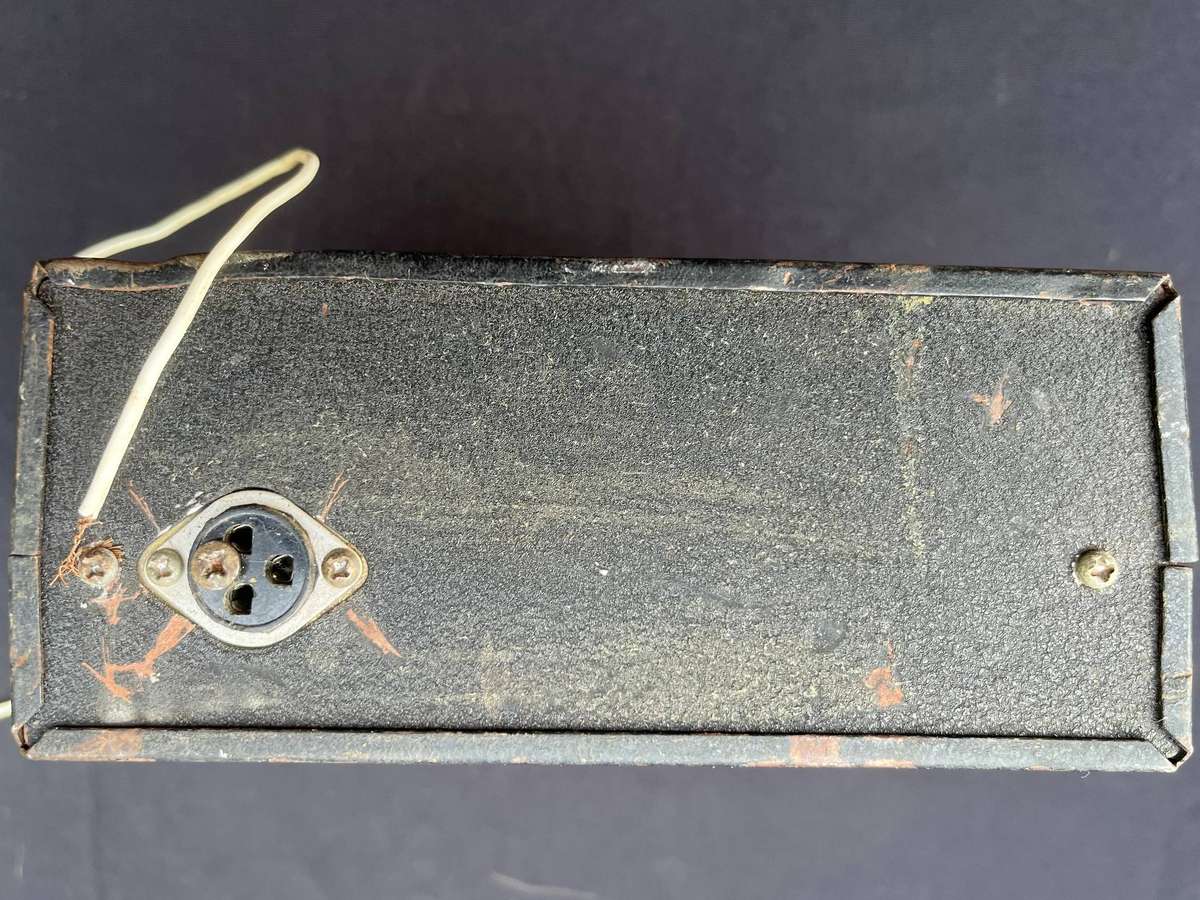 8 Track tape player, brand unknown, NOT WORKING, for spares or repair.