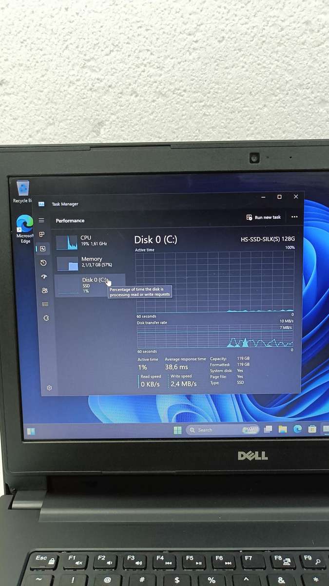 Dell core i3 6th generation Laptop
