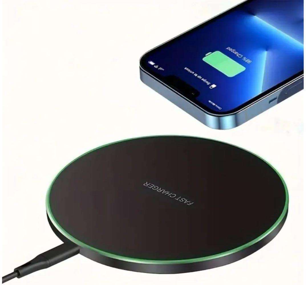 Fast Charging Wireless Charger - Black