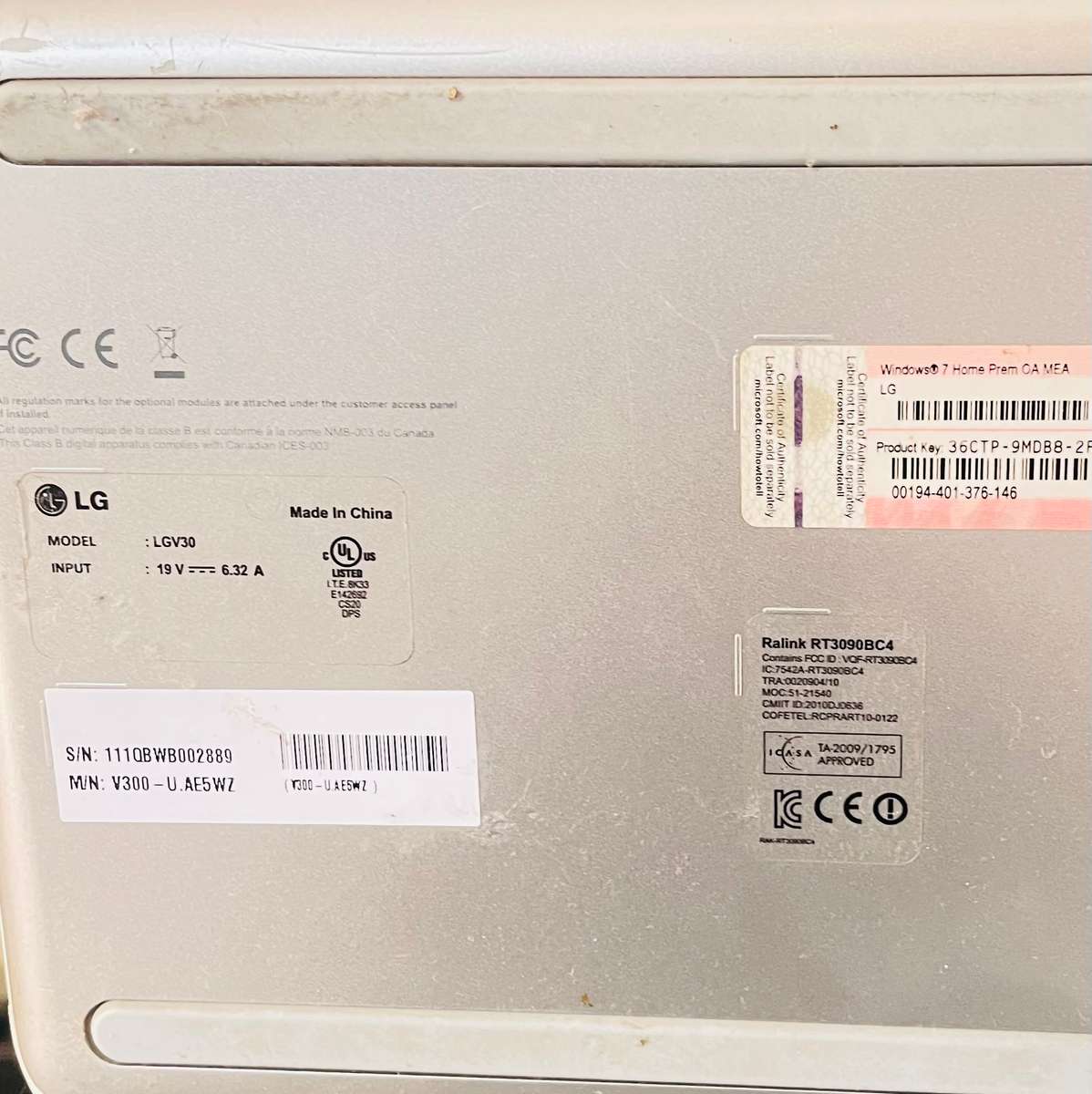 LG v30 i5 2.4 GHZ 4 Gig RAM , 500 Gig HDD, all in one 24 touchscreen PC_ (( Read Description))