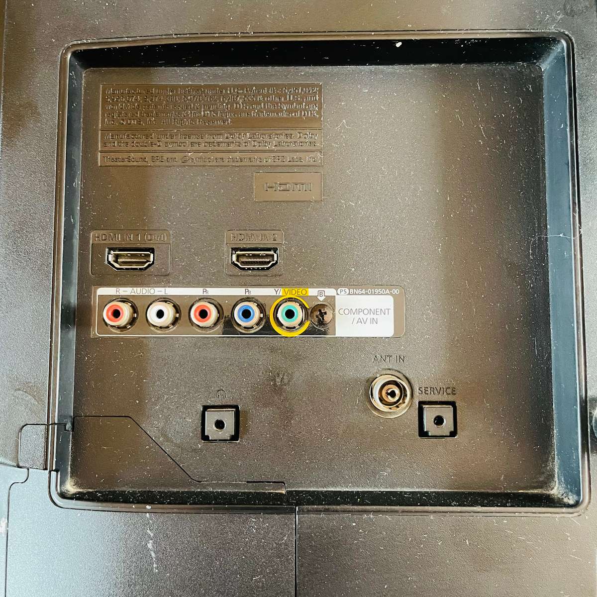 Samsung 32 tv (( Non Smart Tv ))