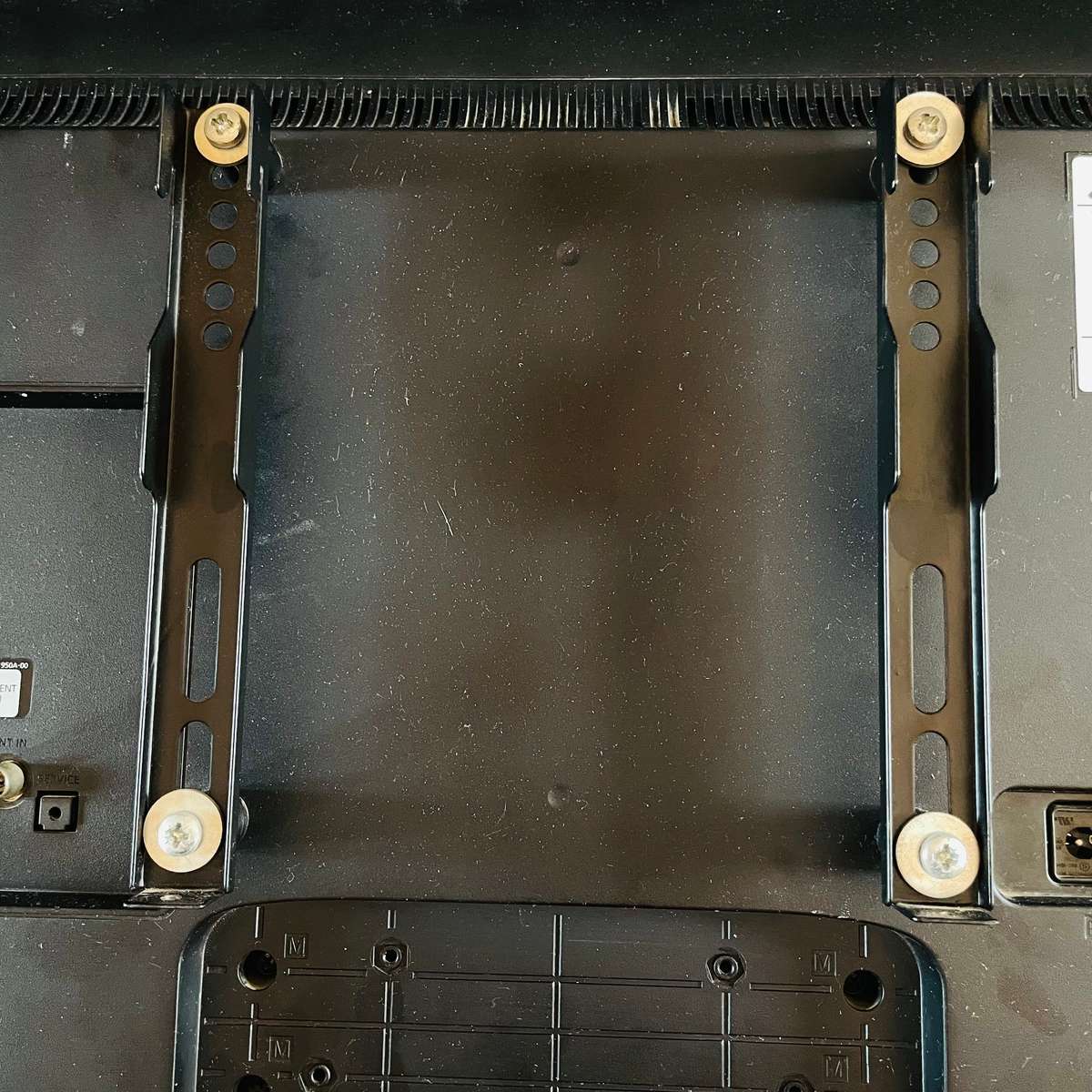 Samsung 32 tv (( Non Smart Tv ))