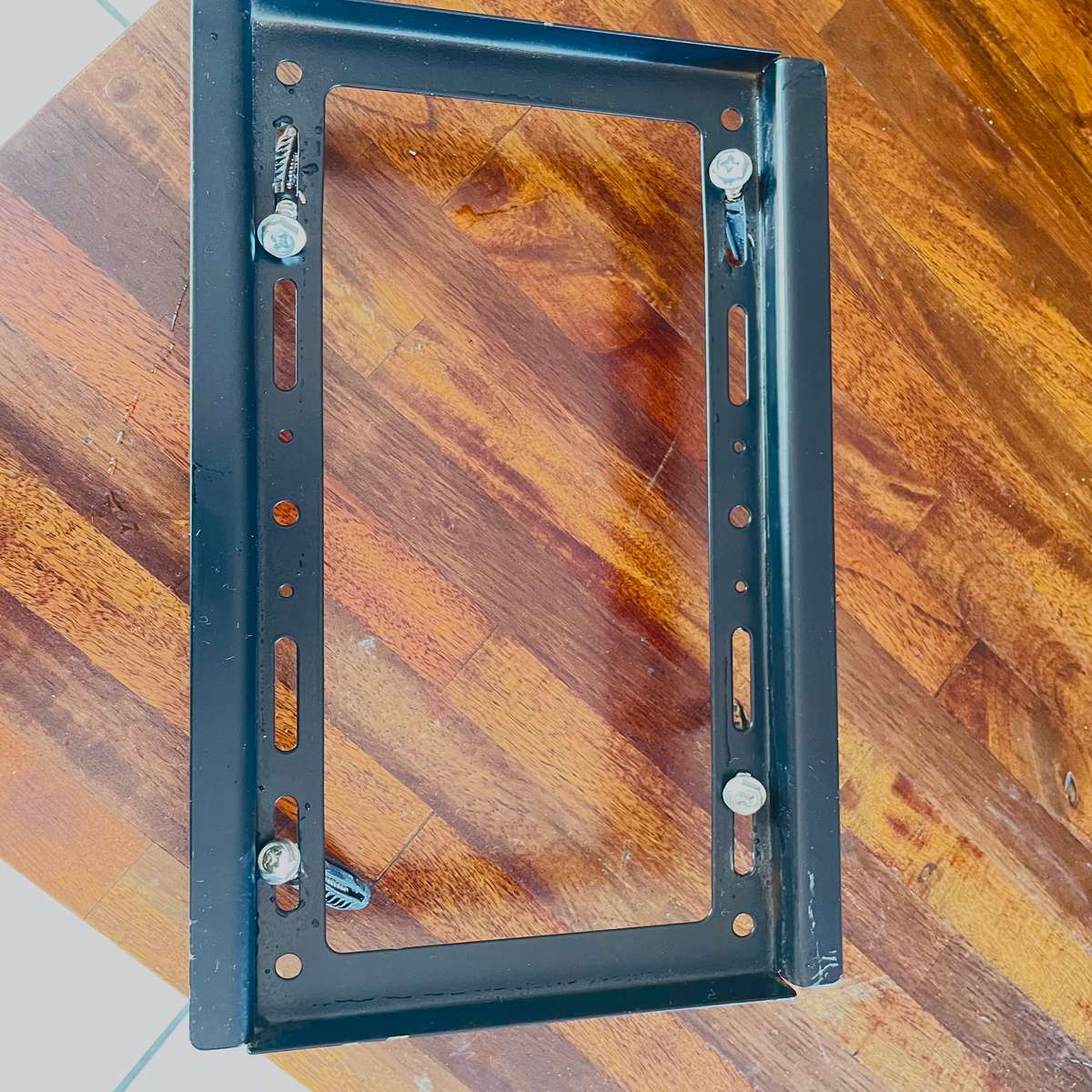 Samsung 32 tv (( Non Smart Tv ))