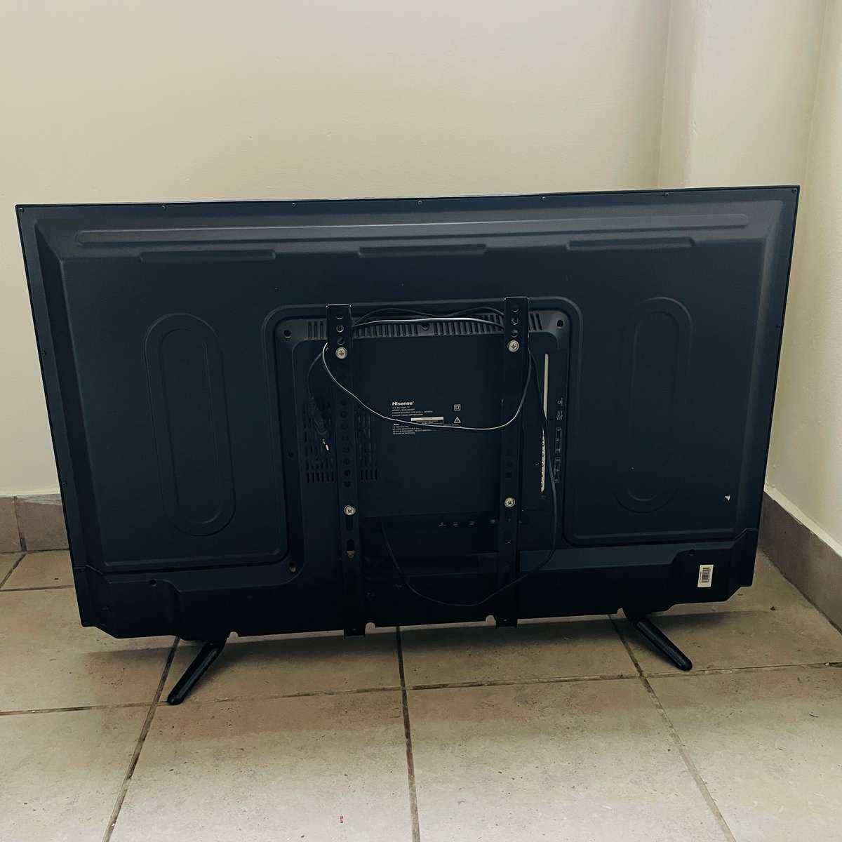 Hisense 42 inch plasma TV (( Non Smart TV ))