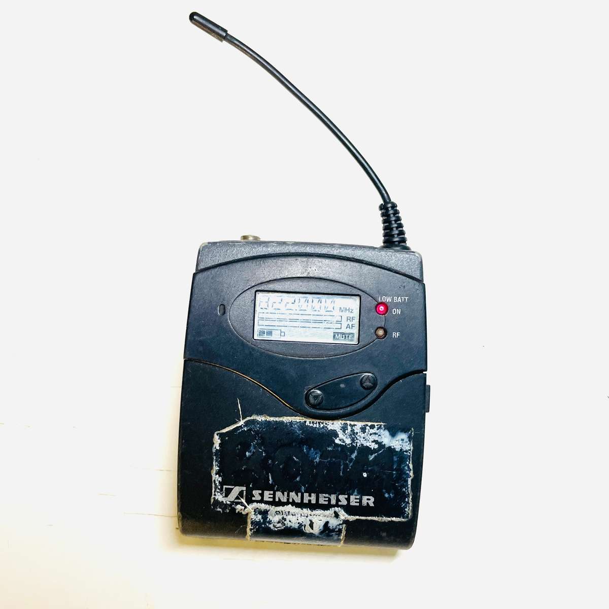 Sennhiser Wireless Professional Microphone equipment and wired Microphone.