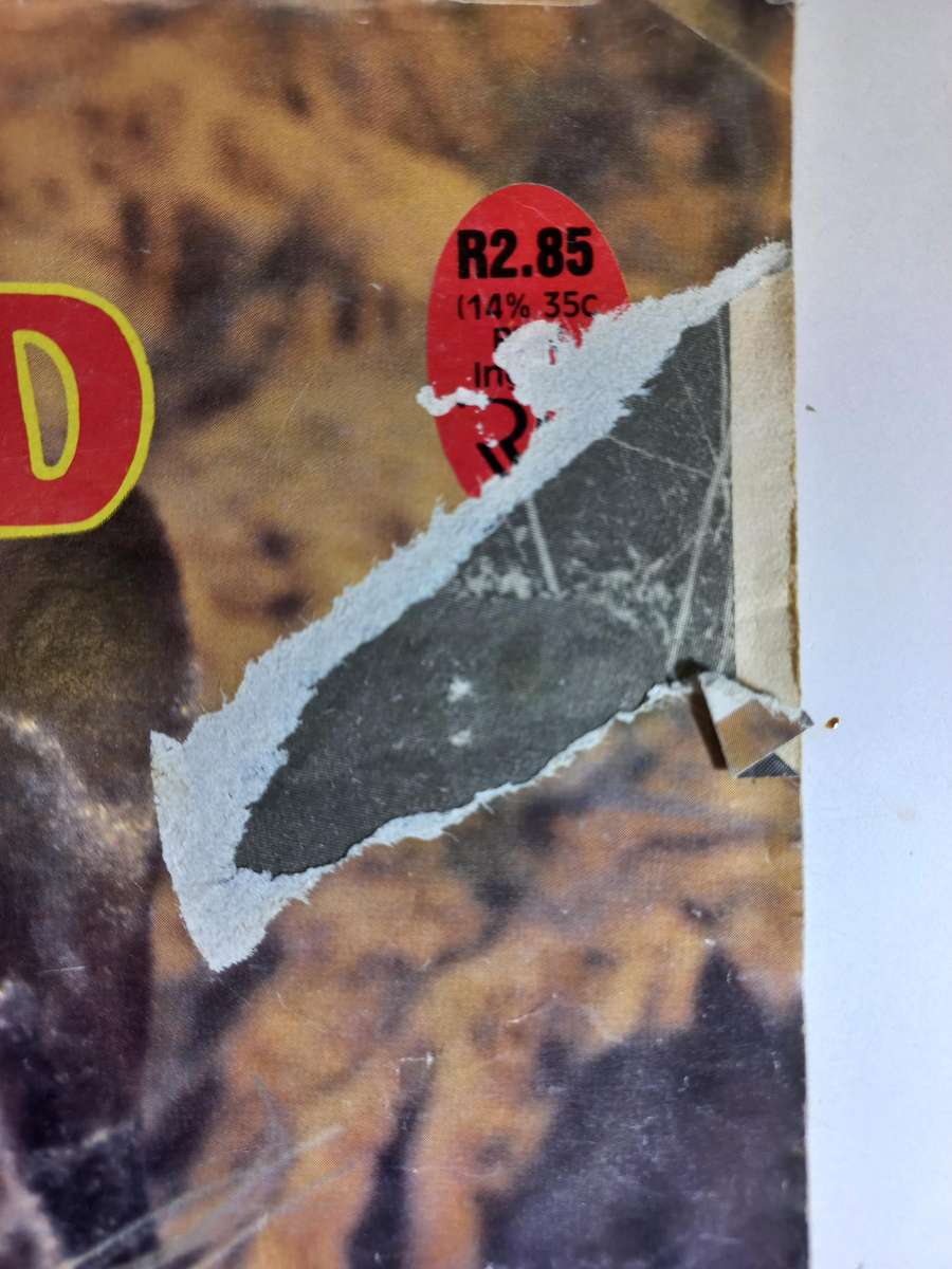 Mixed lot photo story books ( 4 issues )