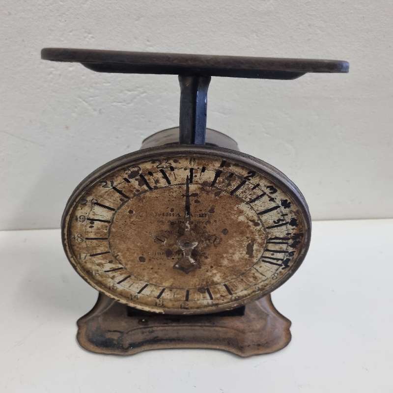 Vintage Metal Scale