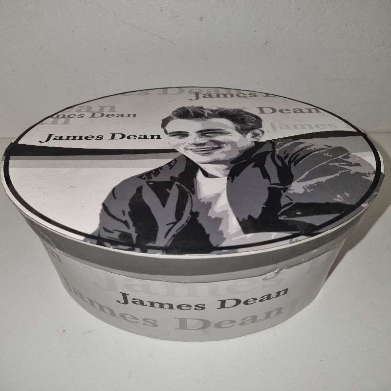4 x James Dean Mugs - In Box
