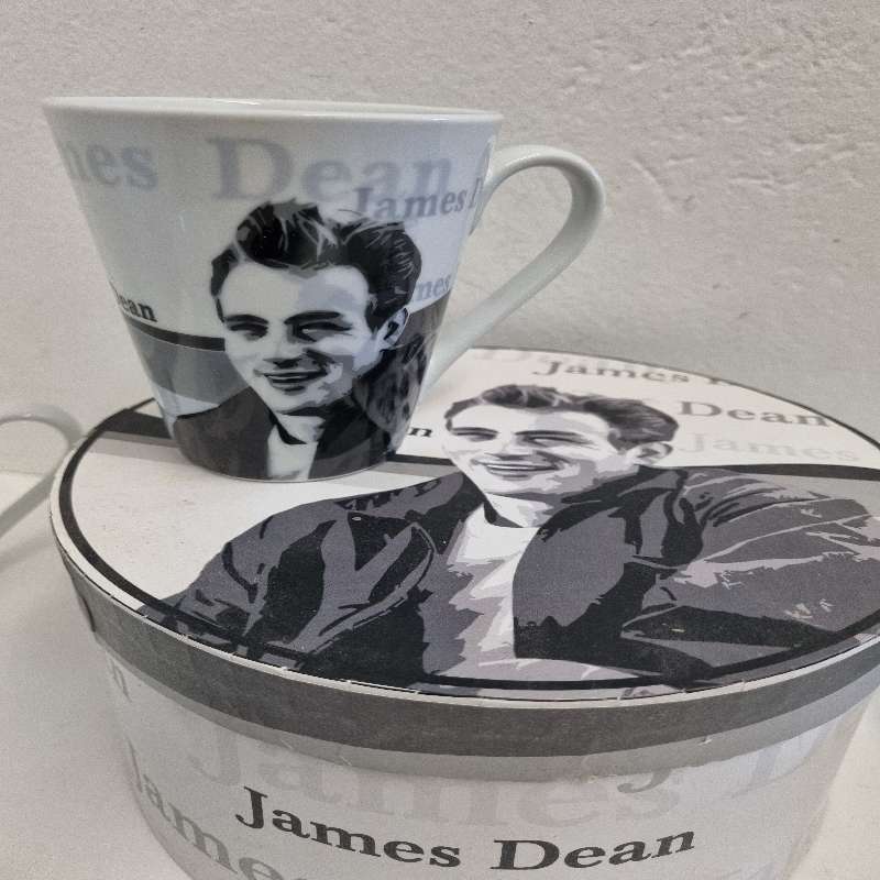 4 x James Dean Mugs - In Box
