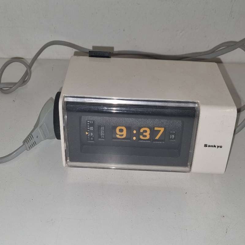 Vintage Retro Sankyo Alarm Clock - Working