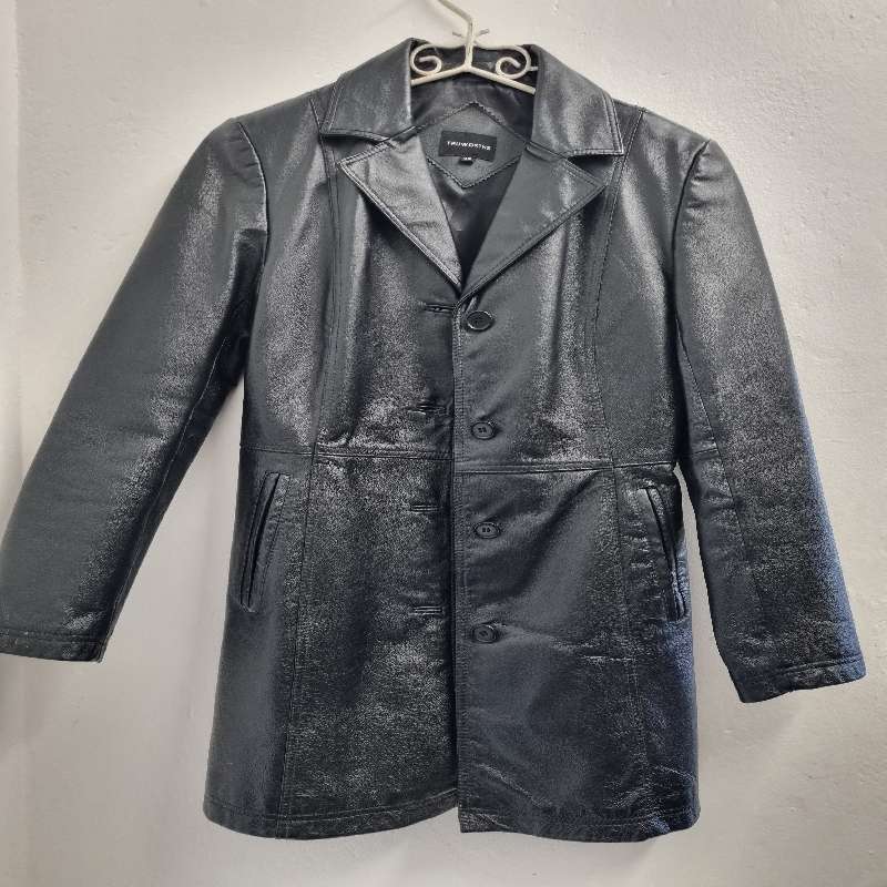 Black Leather Jacket - Size 32 - Great Condition - Truworths