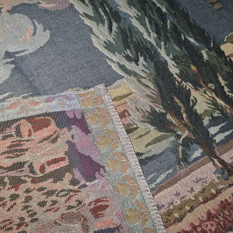 Large Vintage Tapestry - Perfect for Framing - Great condition - Size 90cm x 65cm