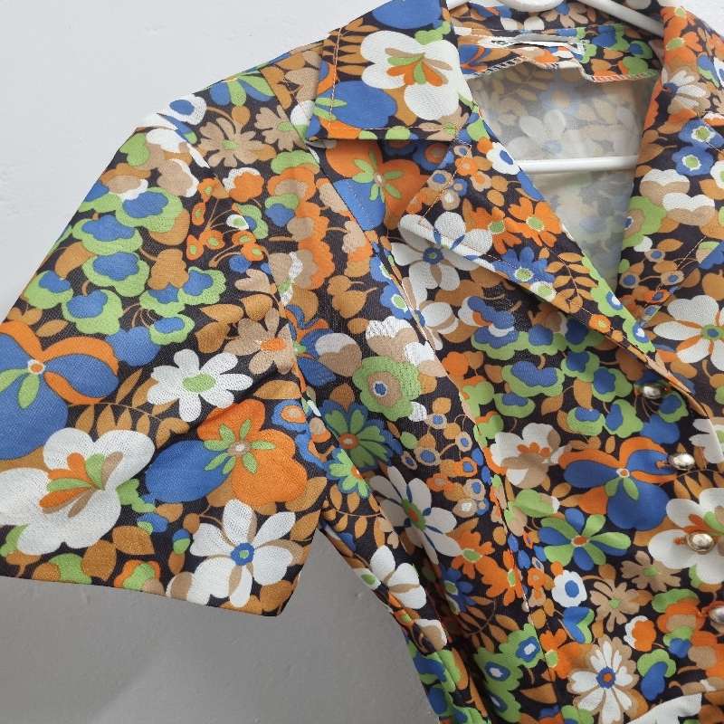 Vintage Dress with Belt - Size M