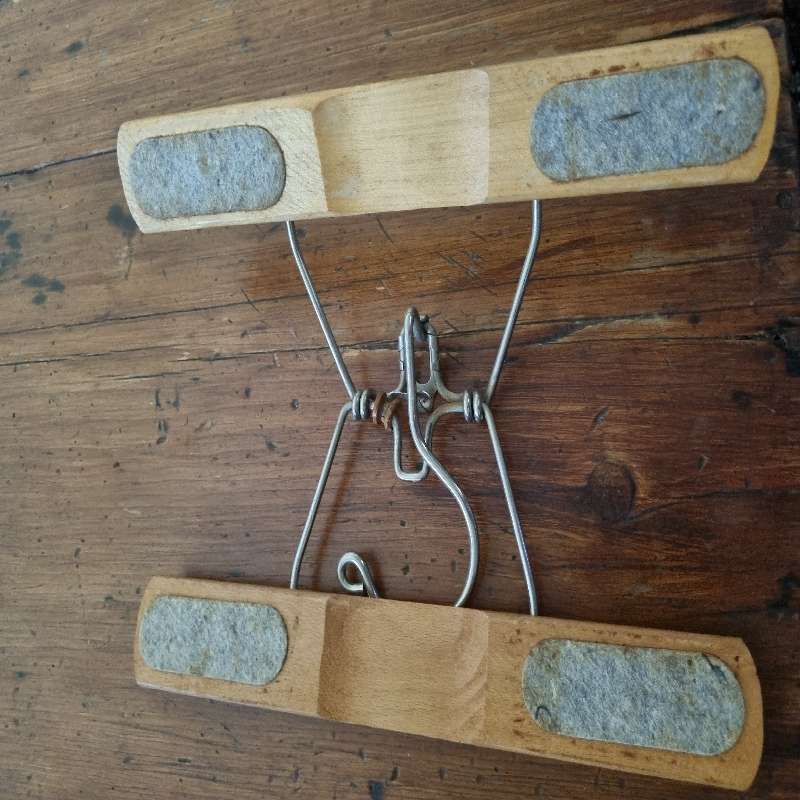 Vintage Wooden Hanger - The Setwell Hanger - Made in USA - Trouser Hanger