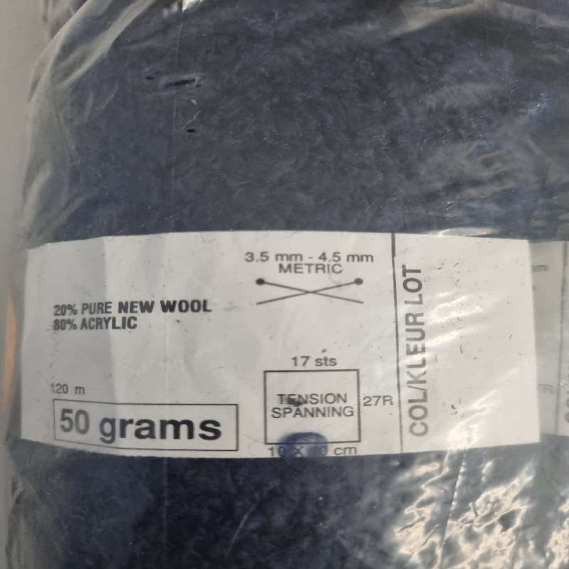 Pingouin Boucle 10 x 50g balls - Wool