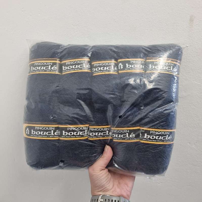 Pingouin Boucle 10 x 50g balls - Wool