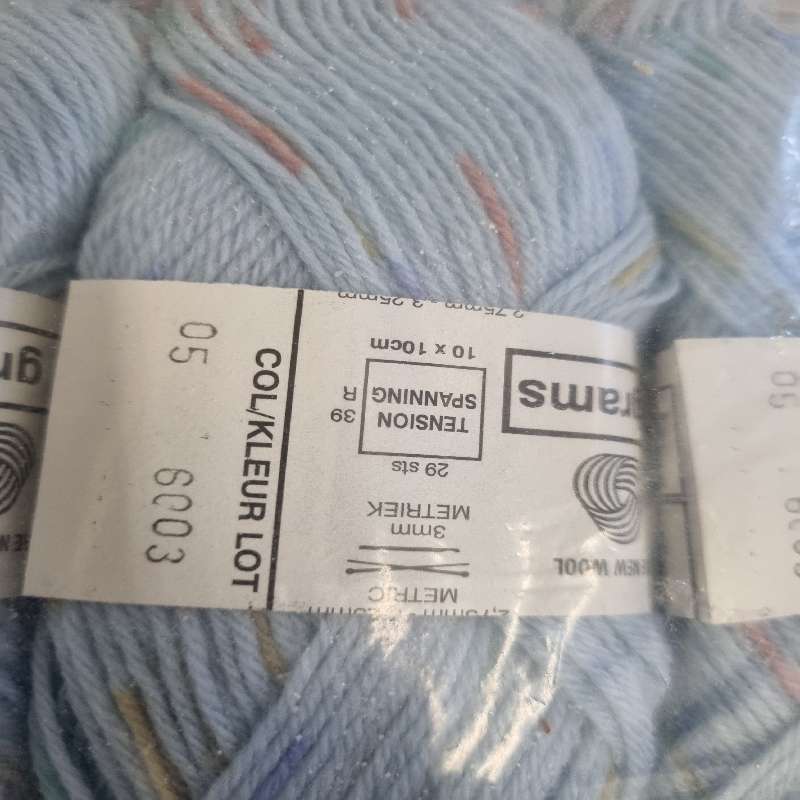 Prestige Pingouin Baby 50g x 13 balls