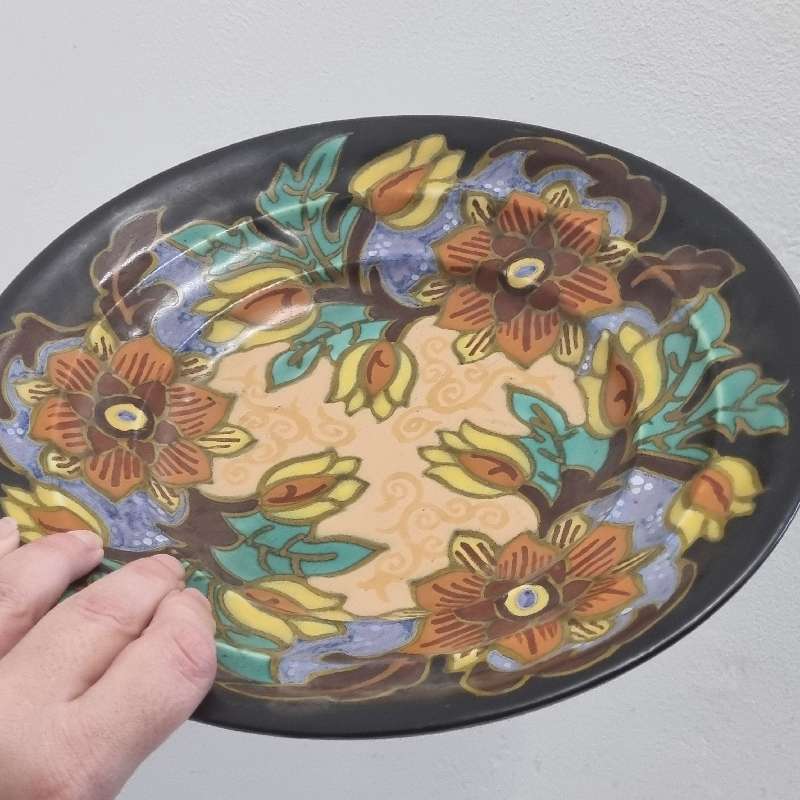 Large Hand Painted Gouda - Holland Bowl - Diameter - 27cm