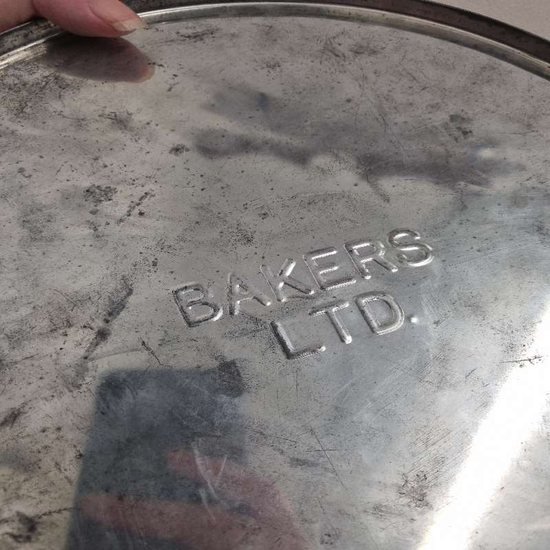 Large Vintage Biscuit Tin - Bakers LTD - Good Condition
