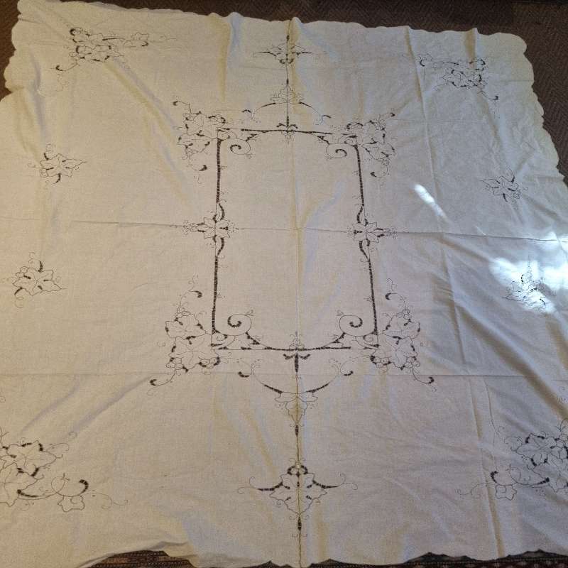 Large Vintage Embroidered Tablecloth - Some minor browning due to age - Size 2m x 1.65m