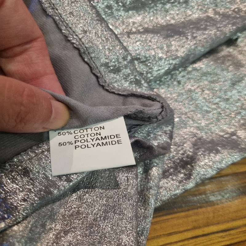 Cropped Designer Silver Jacket / shirt - Size L - Great Quality