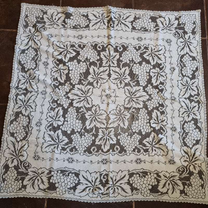 Beautiful Vintage Tablecloth - Size - 1.3m x 1.3m