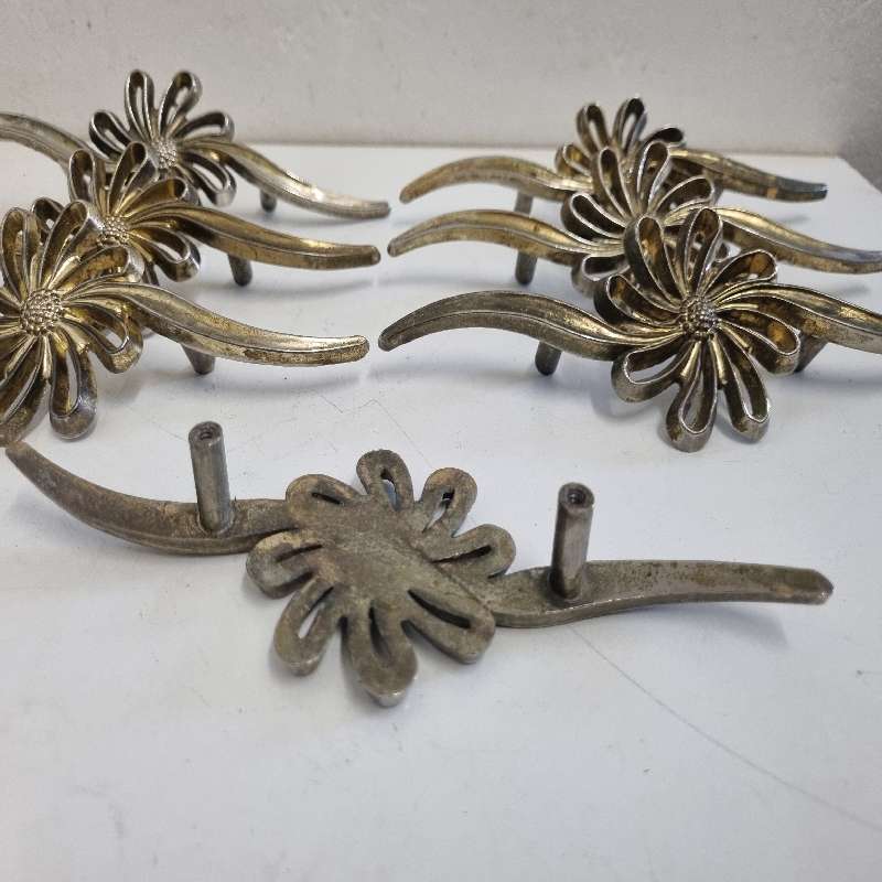 7 x Large Vintage Metal Handles