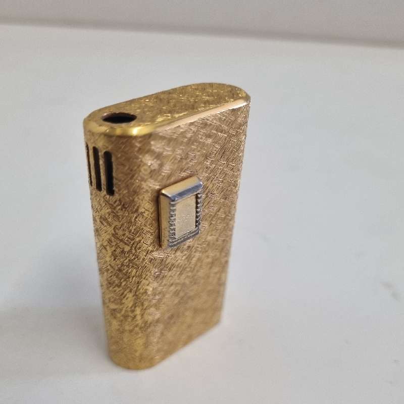 Vintage Gold plated Panter of London Lighter - Not working