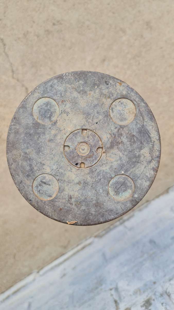 Very Large Vintage Brass Cannon Shell Casing RW242 105mm