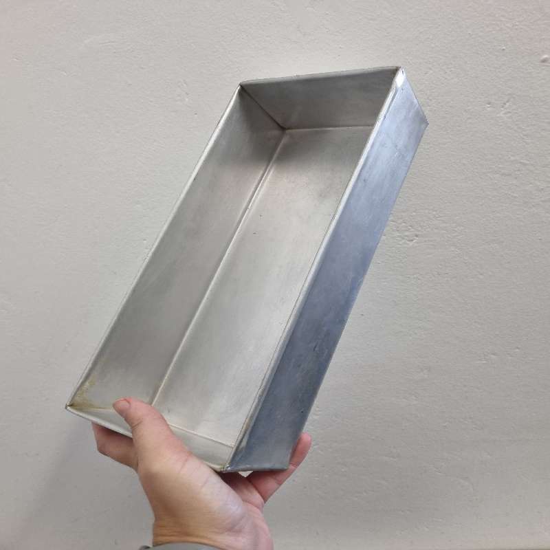 3 x Bakeware - Muffin pans & Bread pan