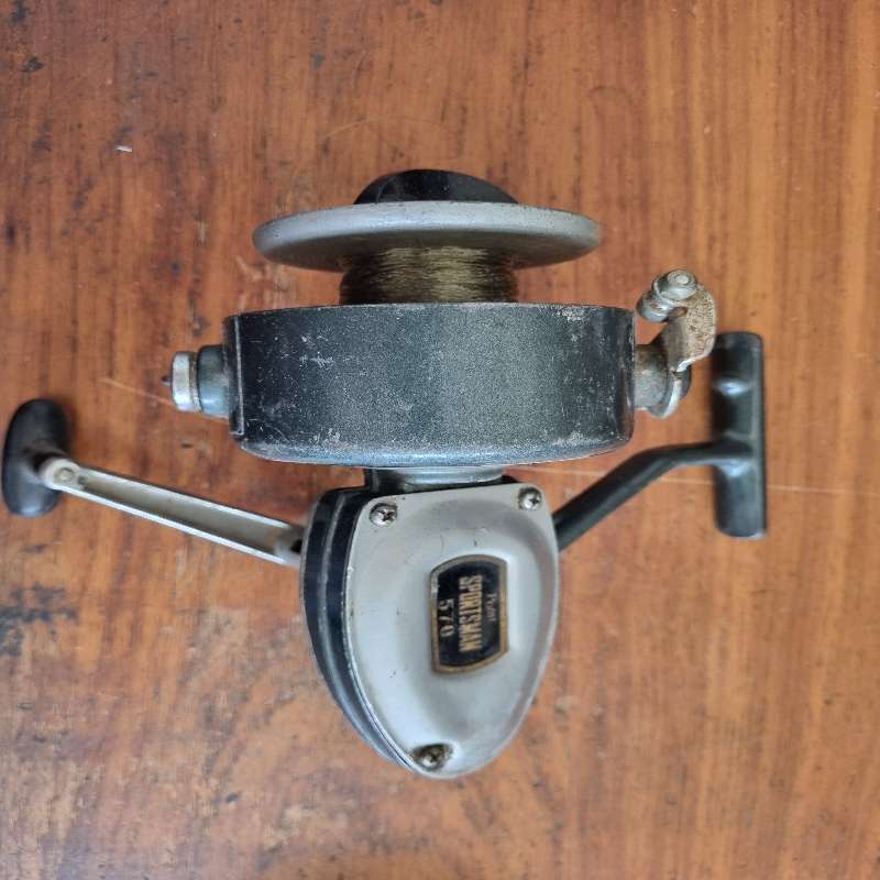 Vintage Coffee Grinder Fishing Reel - Point Sportsman 570