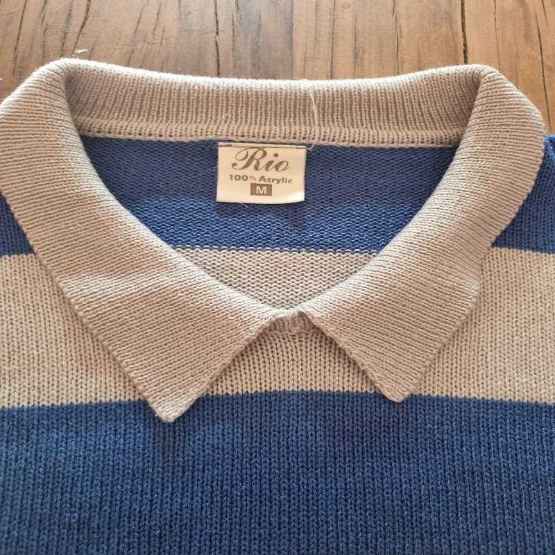 Vintage Retro Knitwear - Size M - Blue and Grey Stripes