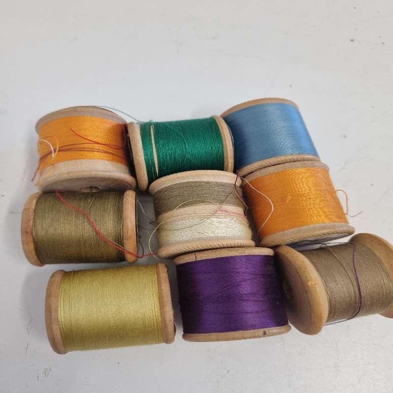 9 x Vintage Wooden Cotton Reels