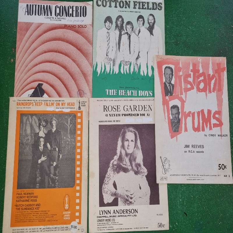 5 x Sheet music including Distant Drums, Rose Garden, Cotton Fields