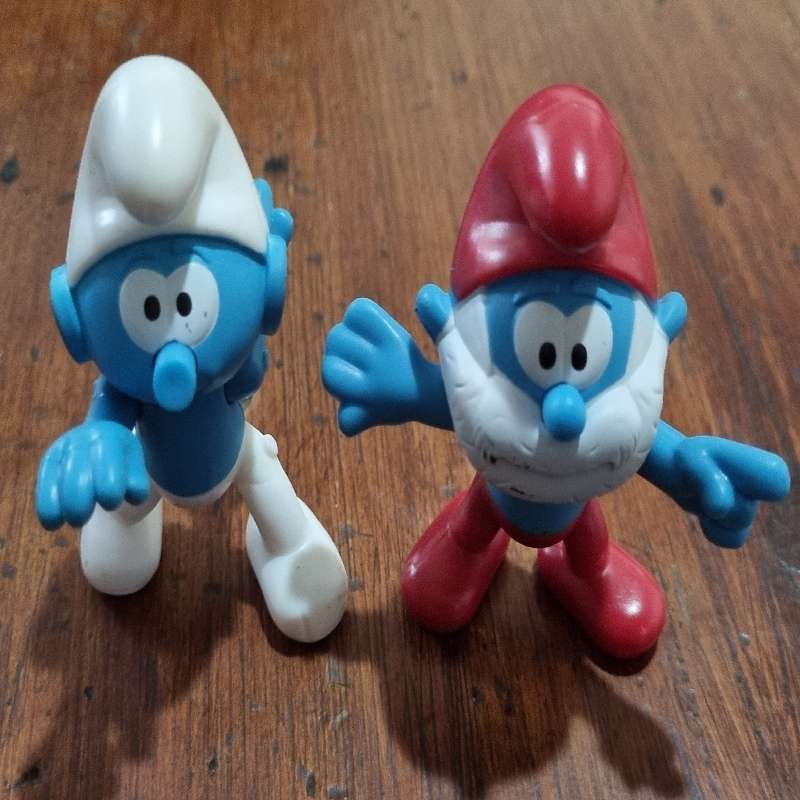 2 x Smurfs