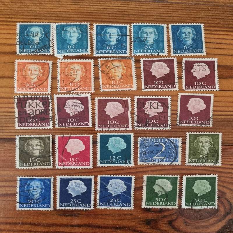 25 x Nederland Stamps