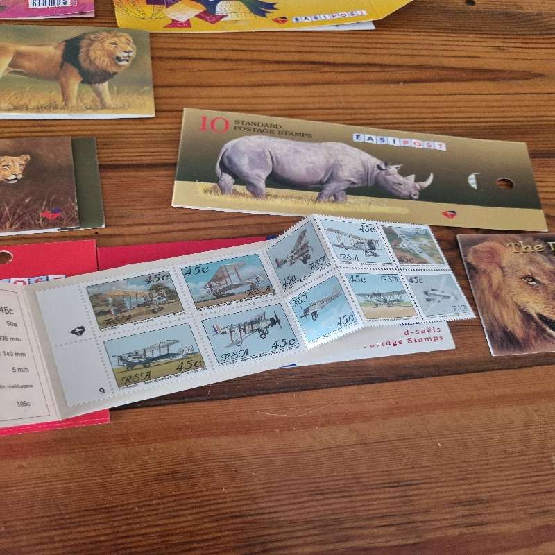 10 x Postage stamp booklets, incl. Big Five
