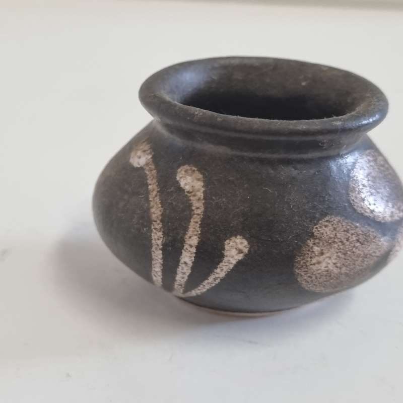Small Vase - Hamburger Pottery Grahamstown - Height - 5.5cm