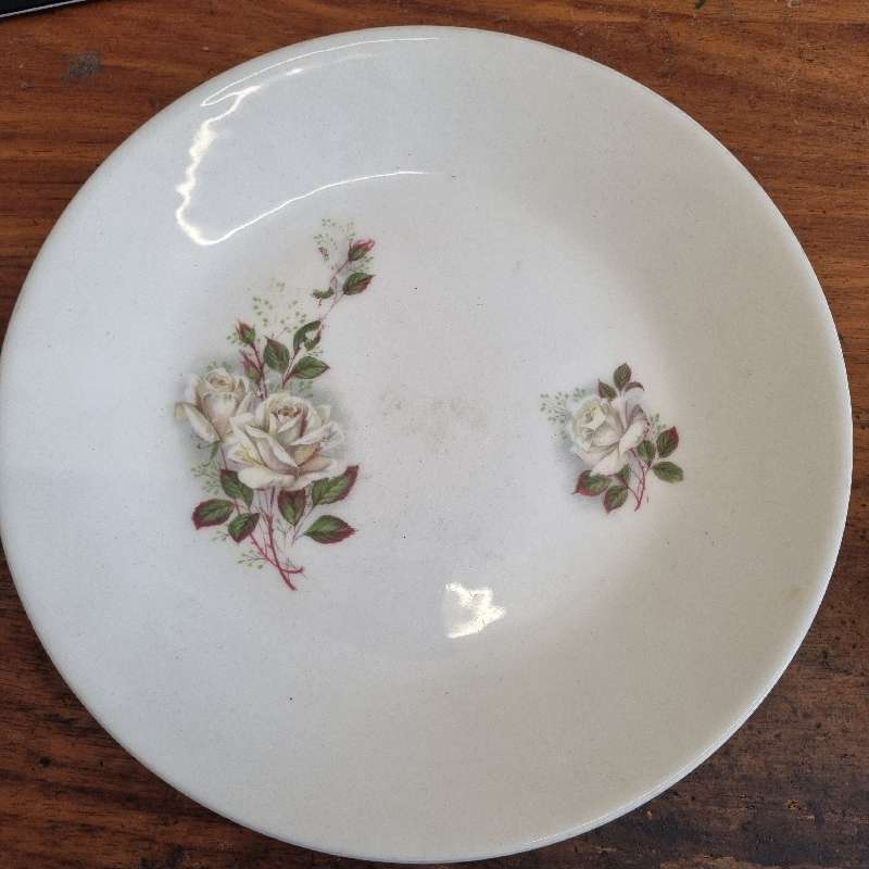 Continental Kirstenbosch Large Plate with floral detail