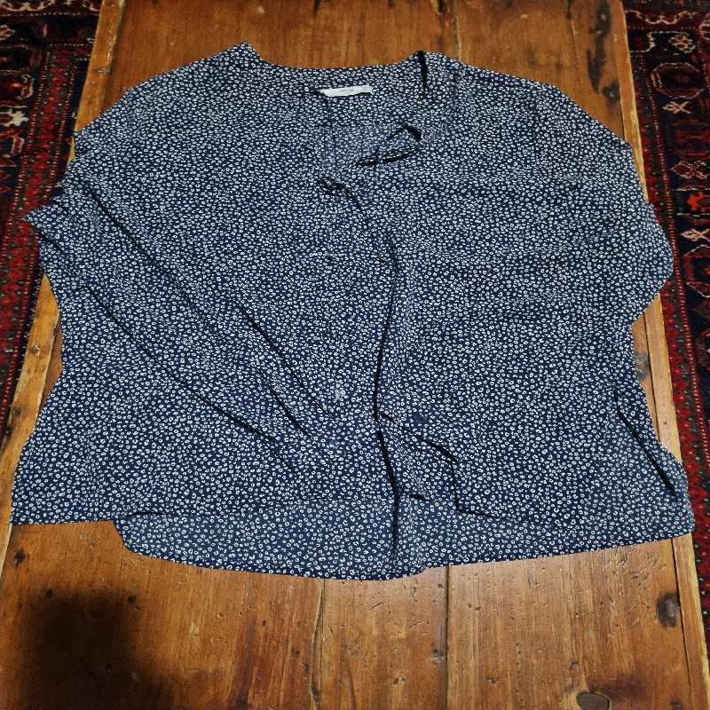 Mango Shirt - Size M - Navy and white