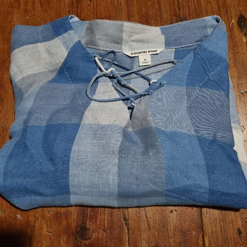 Country Road Long Sleeve Shirt - Size 10