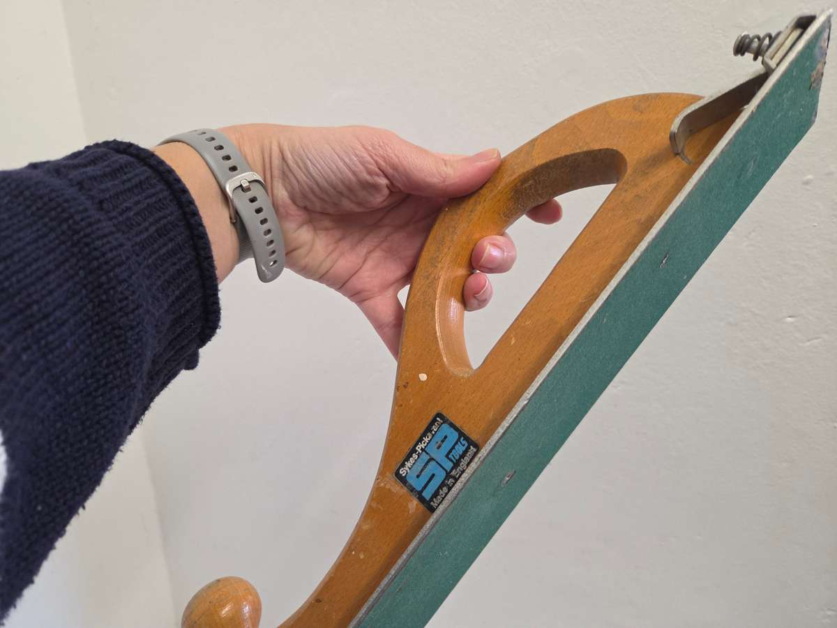 Vintage Sykes-Pikavant Auto Body Abrasive Paper holder