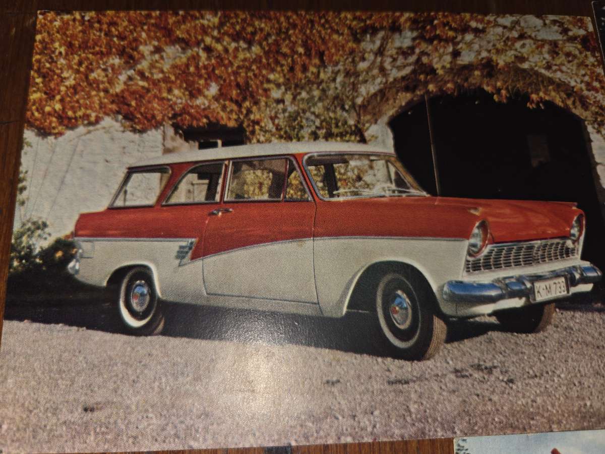 8 x Vintage Postcards with Old Cars - Ford Taunus
