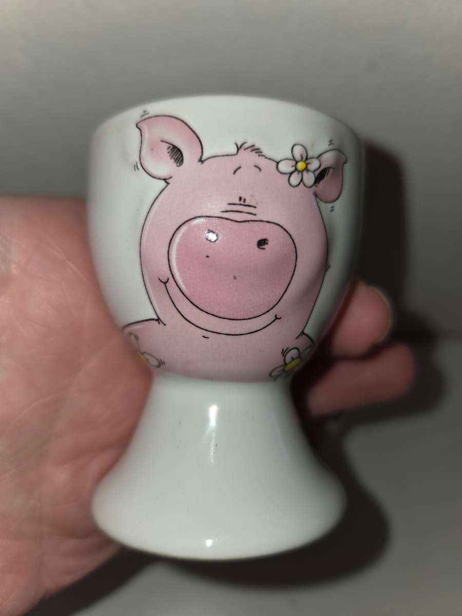 2 x Egg cups with Pig detail