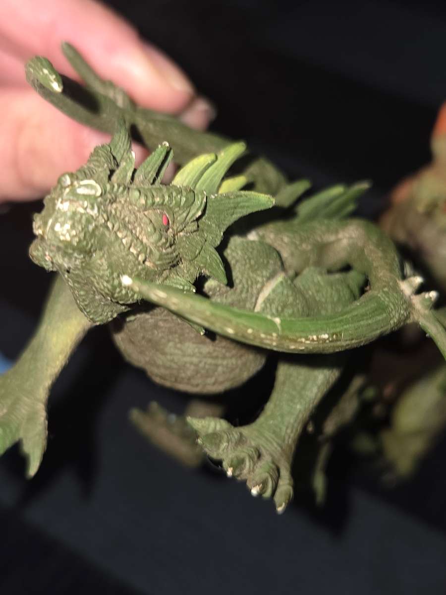 4 x Dragon Figurines / Toys
