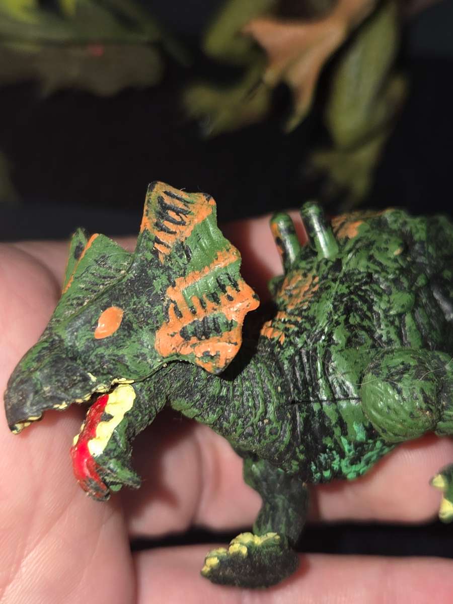 4 x Dragon Figurines / Toys